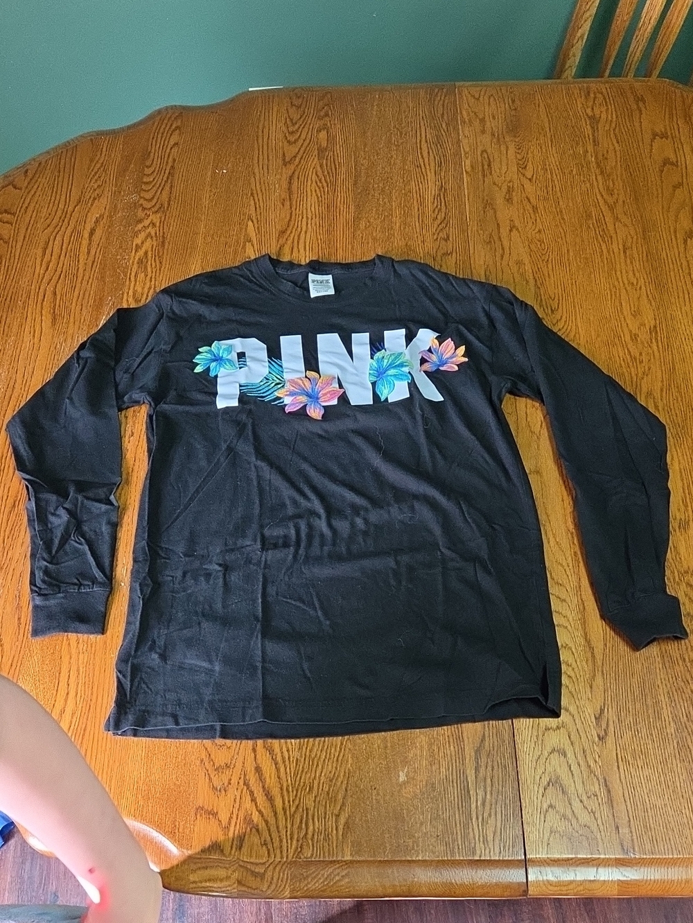 PINK Victoria's Secret Black Long-Sleeve Tee with Tropical Floral Logo